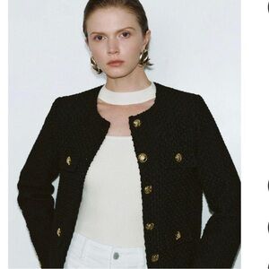 Urban Revivo Black Tweed Button-Front Blazer